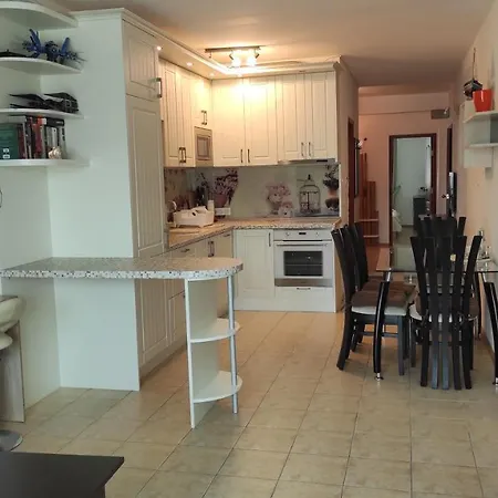 Dom-el Real In Sea View Complex Apartman Szveti Vlasz