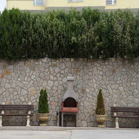 Dom-el Real In Sea View Complex Apartman