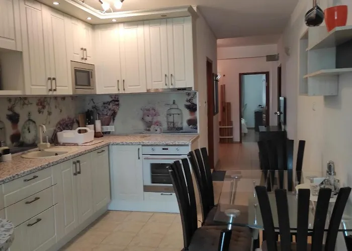 Dom-el Real In Sea View Complex Apartman