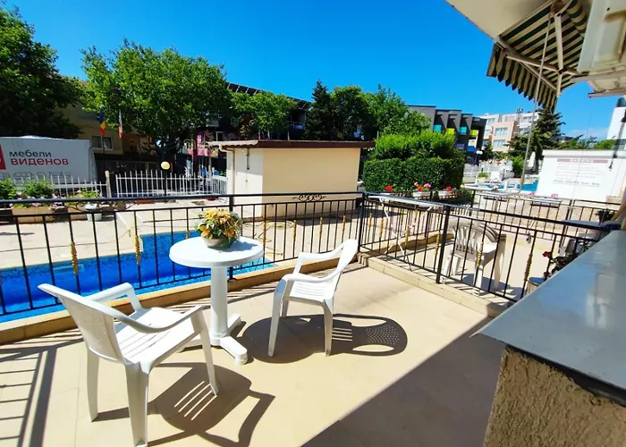 Apartman Dom-el Real In Sea View Complex *